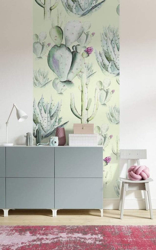 Komar Cactus Green Non Woven Wall Mural 100x250cm 1 baan Ambiance | Yourdecoration.co.uk