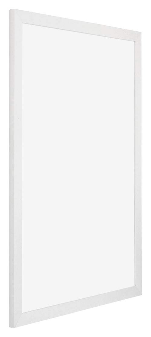 Mura MDF Photo Frame 25x35cm White High Gloss Front Oblique | Yourdecoration.co.uk