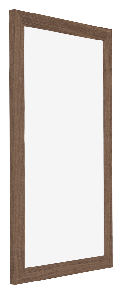 Mura MDF Photo Frame 33x48cm Noyer Foncé Front Oblique | Yourdecoration.co.uk