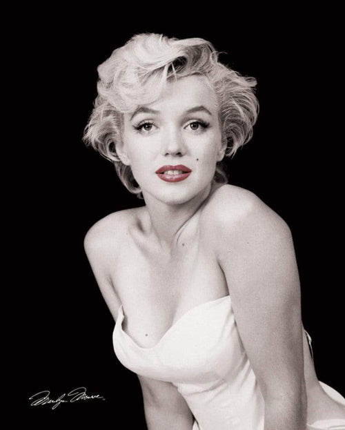 Pyramid Marilyn Monroe Red Lips Poster 40x50cm | Yourdecoration.co.uk