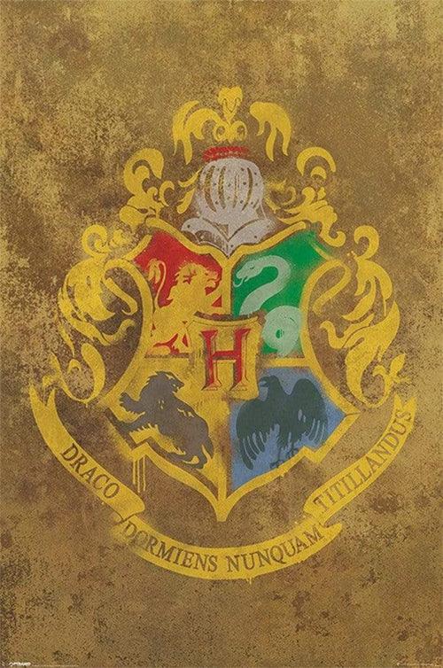 Pyramid Harry Potter Hogwarts Crest Poster 61x91,5cm | Yourdecoration.co.uk