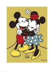 Pyramid Mickey and Minnie Mouse True Love Art Print 60x80cm | Yourdecoration.co.uk