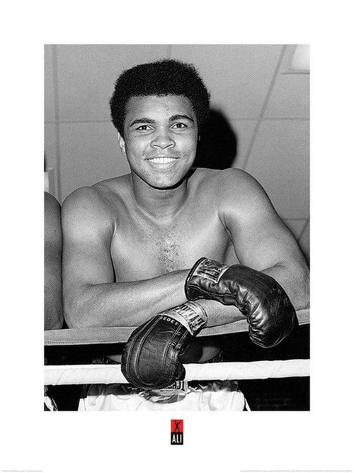 Pyramid Muhammad Ali Smile Art Print 60x80cm | Yourdecoration.co.uk